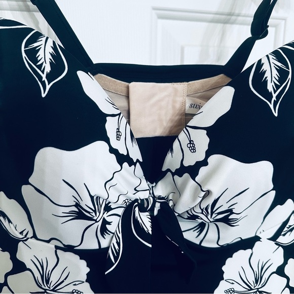 Cacique Underwire Tankini 40D - Picture 3 of 4